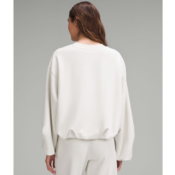 Lululemon Softstreme Voluminous Sleeve Pullover Bone Medium NWT - Picture 3 of 10